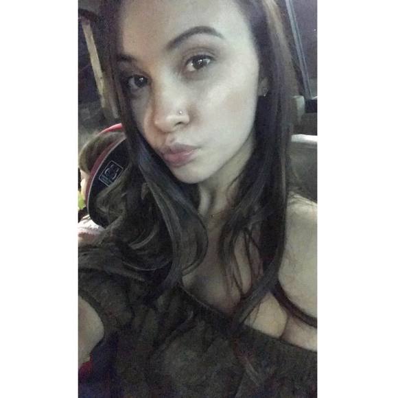 Meet your Posher, Taylor - Picture 1 of 1